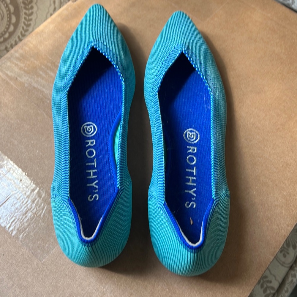 Rothys shoes, rarely worn, great condition